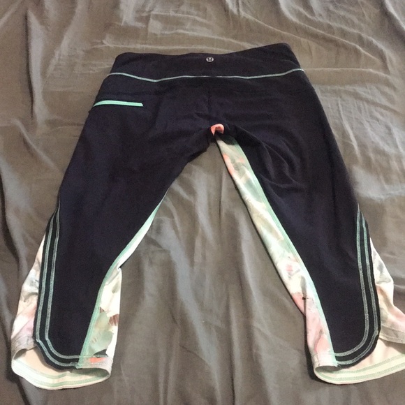 Lululemon run inspire crop brushed illusion - Picture 2 of 5